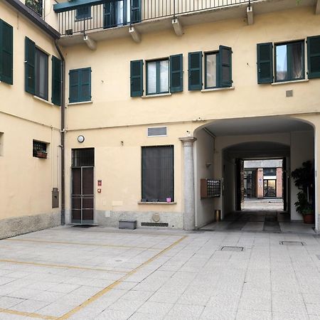 Comecasa Bright Terraced Apartment In Porta Romana Vicino Clinica Mangiagalli Μιλάνο Εξωτερικό φωτογραφία